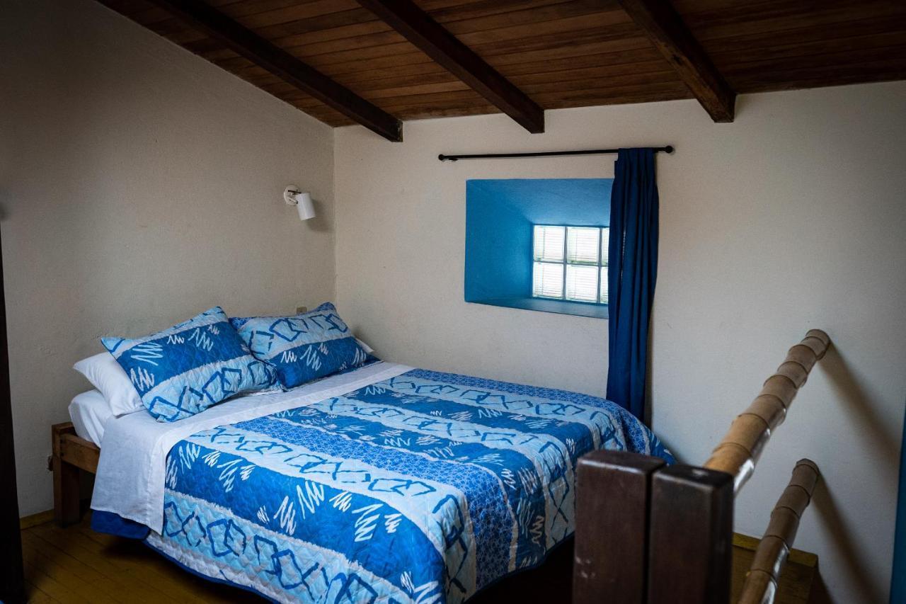 Hostal Jardin Escondido ビルカバンバ エクステリア 写真