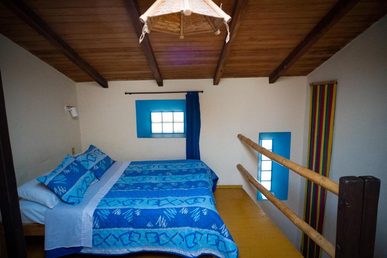 Hostal Jardin Escondido ビルカバンバ エクステリア 写真